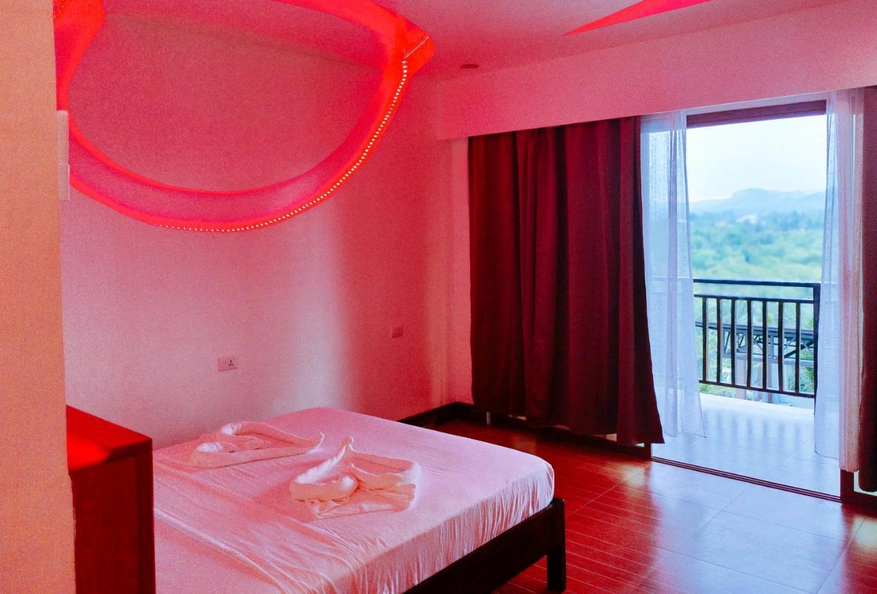 אנדה Reddoorz @ Sun Kissed Resort Guindulman מראה חיצוני תמונה
