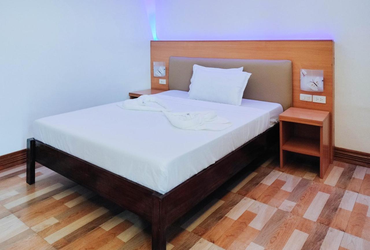 אנדה Reddoorz @ Sun Kissed Resort Guindulman מראה חיצוני תמונה