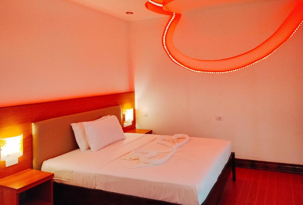 אנדה Reddoorz @ Sun Kissed Resort Guindulman מראה חיצוני תמונה